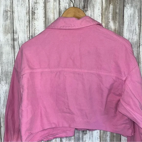 Zara Pink Cropped Denim Jacket Raw Hem Boxy Utility Jean Jacket Women’s S - Picture 7 of 8